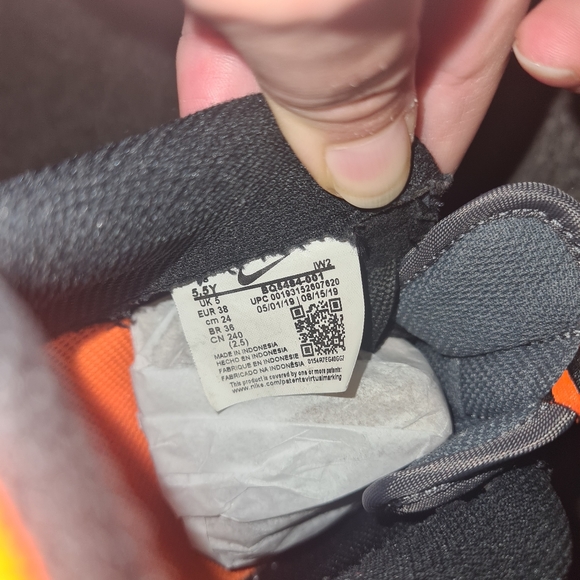 Nike Air Force 1 Grey Orange Black - Picture 7 of 7